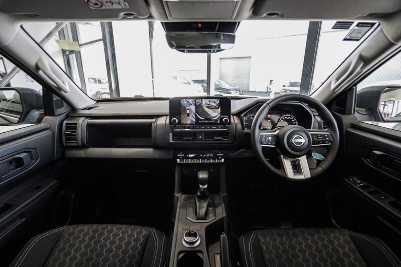 2026 Nissan Navara ST, photo 2