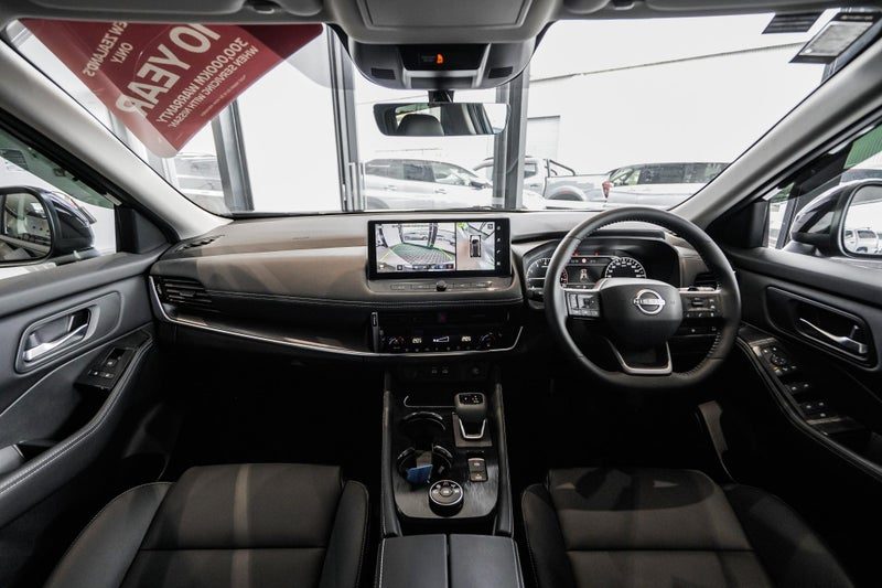 2025 Nissan X-Trail St-L 7 Seat 2.5P/4Wd, photo 2