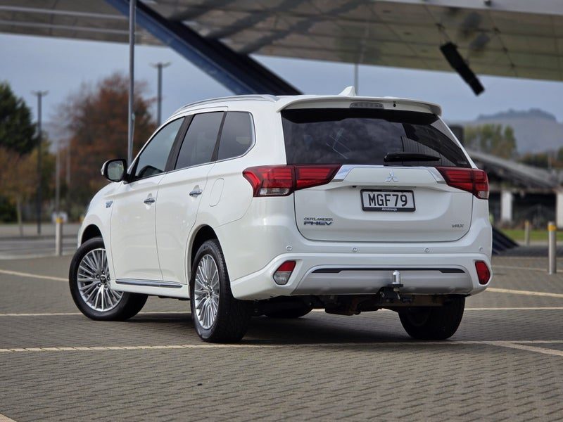 2019 Mitsubishi Outlander Vrx Phev | 4WD, photo 2