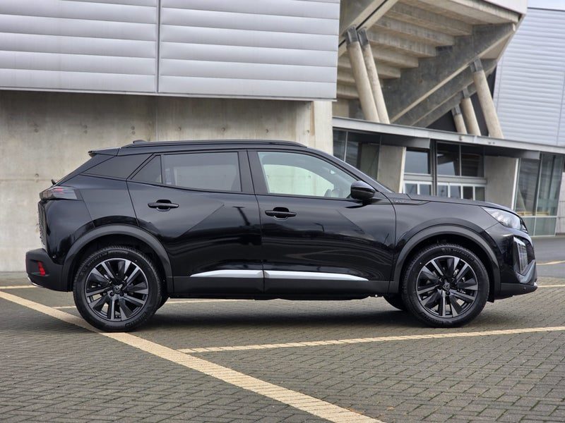 2026 Peugeot 2008 GT 1.2P MILD HYBRID, photo 3