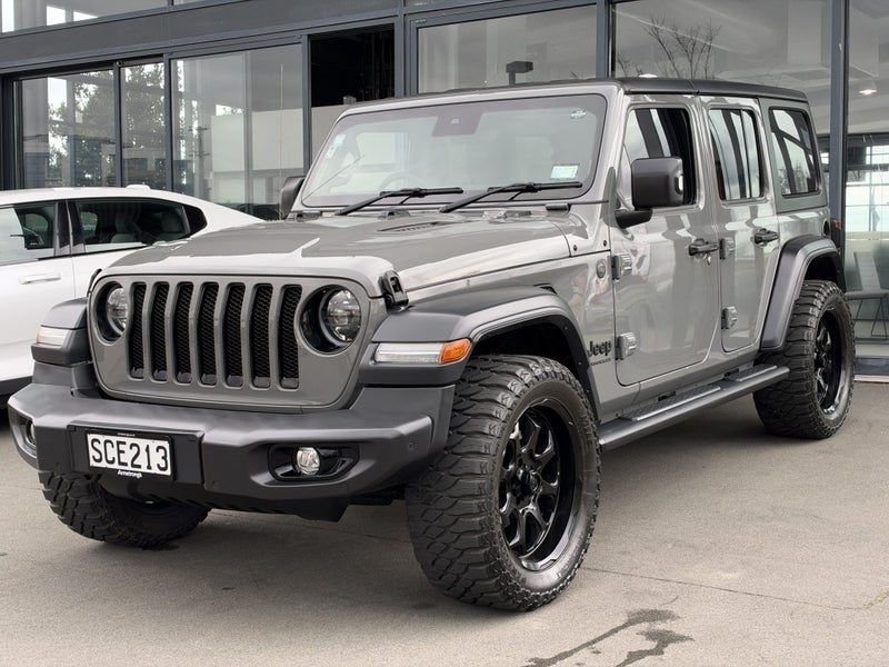 2025 Jeep Wrangler Night Eagle, photo 3