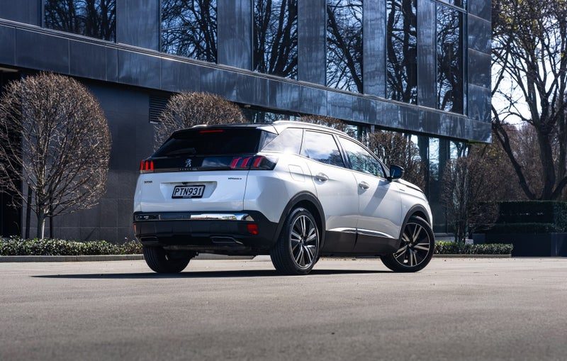 2023 Peugeot 3008 NZ NEW Gt HYBRID | 220KW/4WD, photo 2