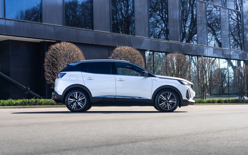 2023 Peugeot 3008 NZ NEW Gt HYBRID | 220KW/4WD, photo 3