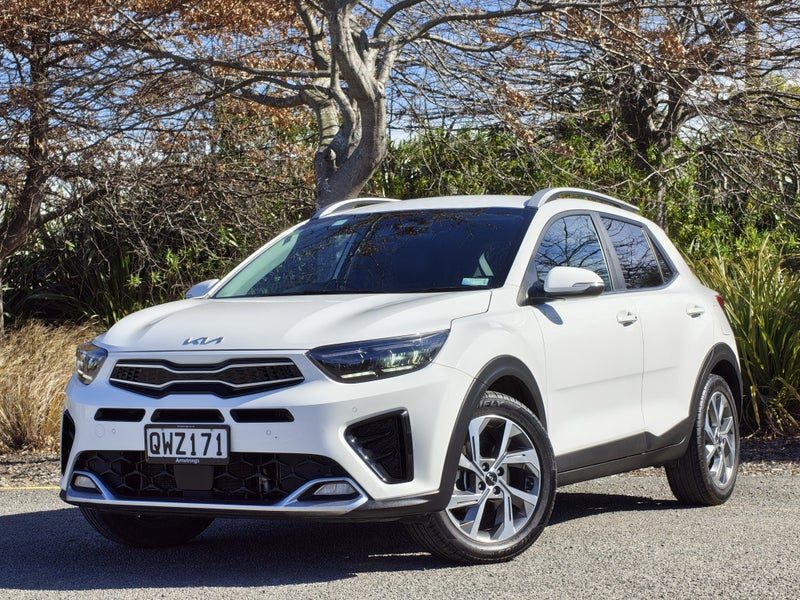 2024 Kia Stonic NZ NEW Gt-Line 1.0Pt, main photo