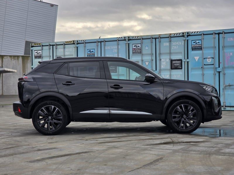 2026 Peugeot 2008 GT 1.2P MILD HYBRID, photo 3