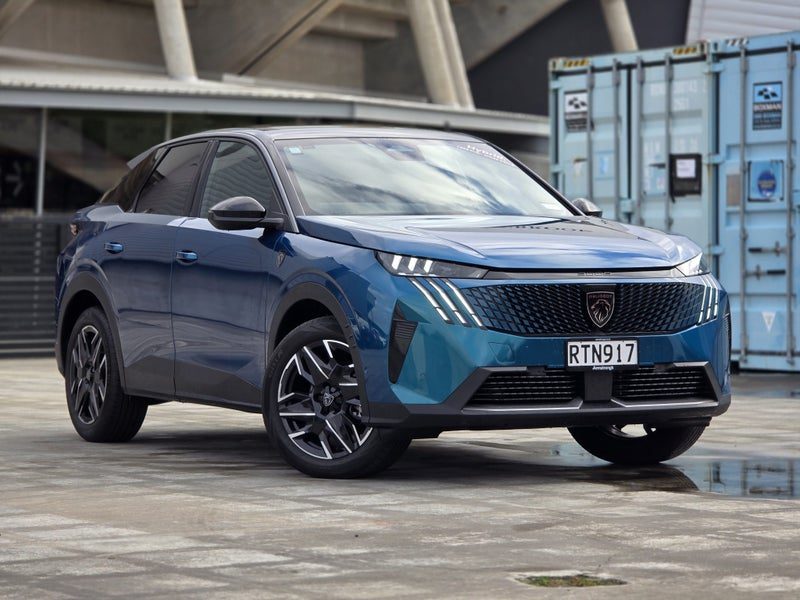 2026 Peugeot 3008 GT PREMIUM 1.2P MILD HYBRID