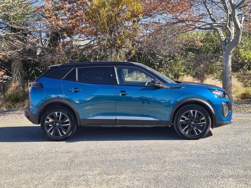 2026 Peugeot 2008 Gt 1.2P MILD HYBRID, photo 3