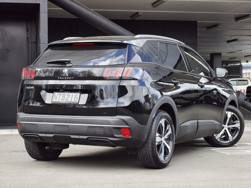 2021 Peugeot 3008 Active 1.6Pt/6At, photo 2
