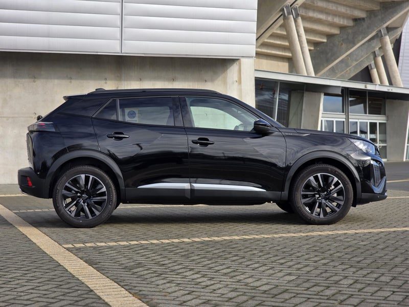 2026 Peugeot 2008 Gt 1.2P MILD HYBRID, photo 3