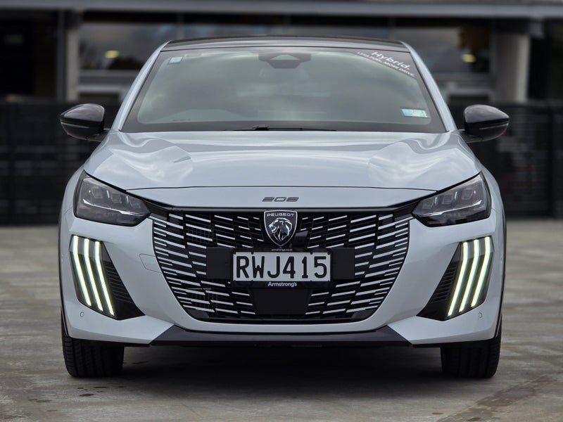 2026 Peugeot 208 GT 1.2P MILD HYBRID, photo 3