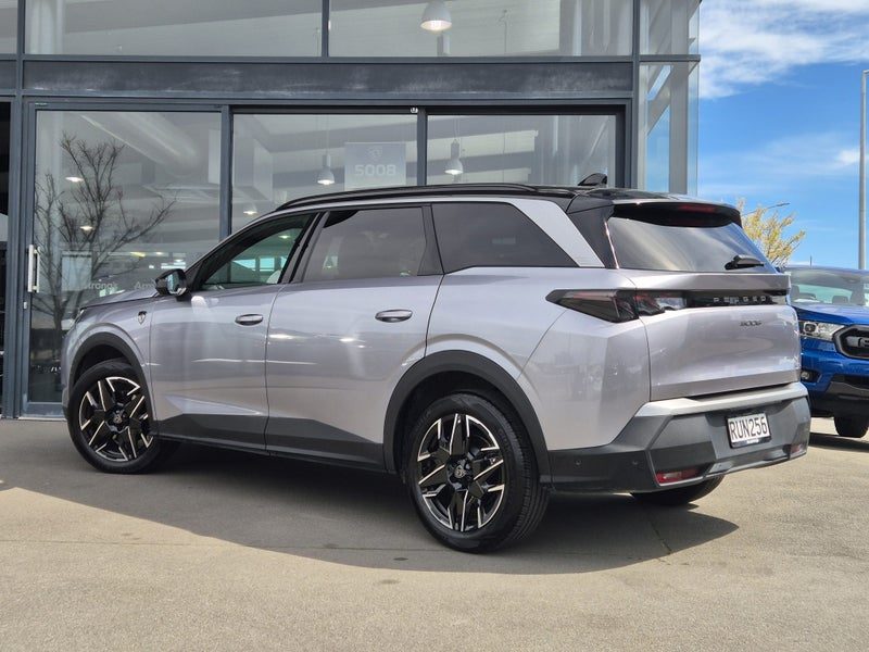 2026 Peugeot 5008 1.2P MILD HYBRID, photo 2