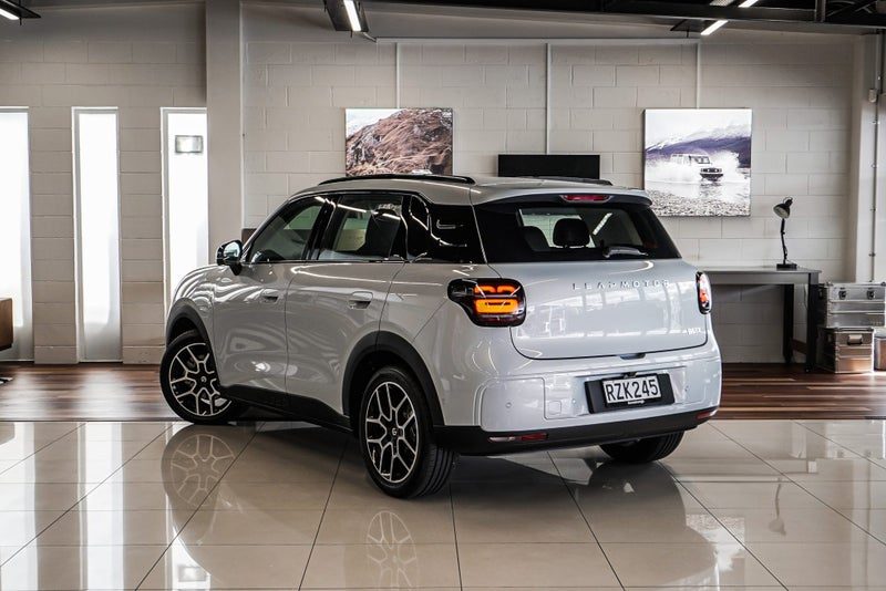 2026 Leapmotor B03X TOP SPEC DESIGN 53Kwh EV, photo 3