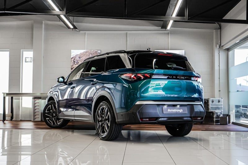 2026 Peugeot 5008 GT Mild Hybrid Turbo, photo 2