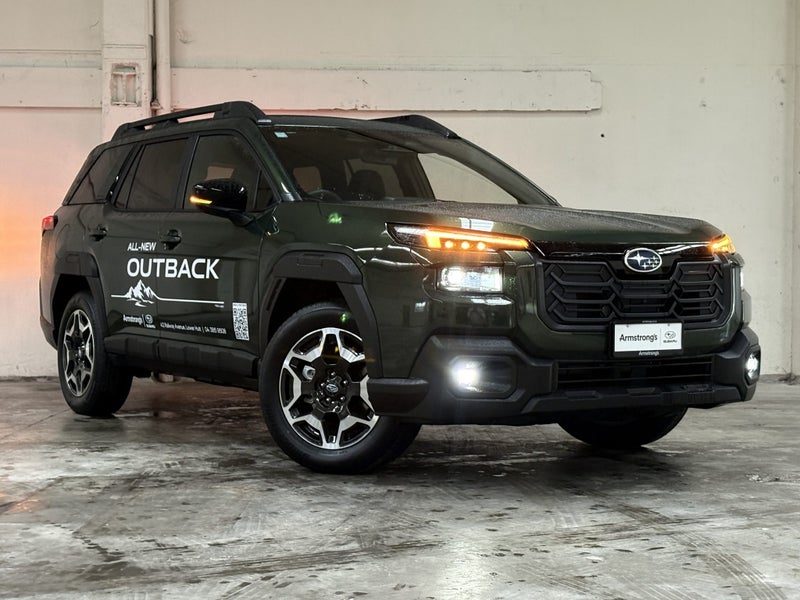2026 Subaru Outback Touring AWD, main photo