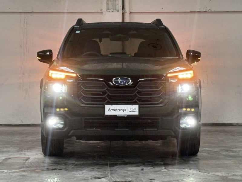 2026 Subaru Outback Touring AWD, photo 3
