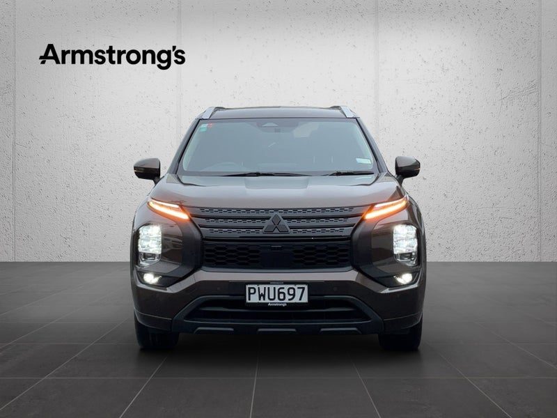 2022 Mitsubishi Outlander VRX 2.5P/4WD/CVT, photo 3