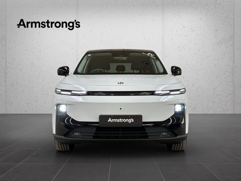 2026 Leapmotor B10 Design 67Kwh BEV, photo 3