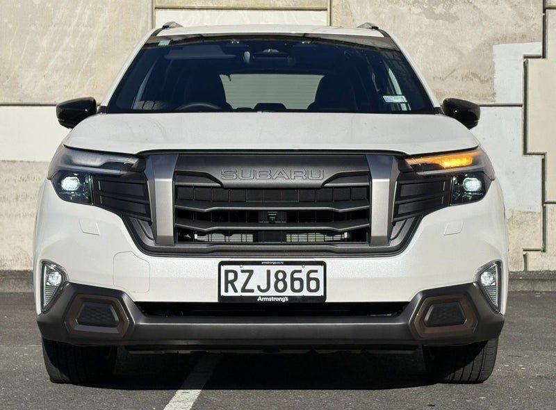 2026 Subaru Forester Sport Hybrid, photo 2