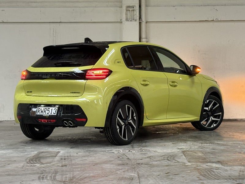 2026 Peugeot 208 GT Hybrid, photo 2