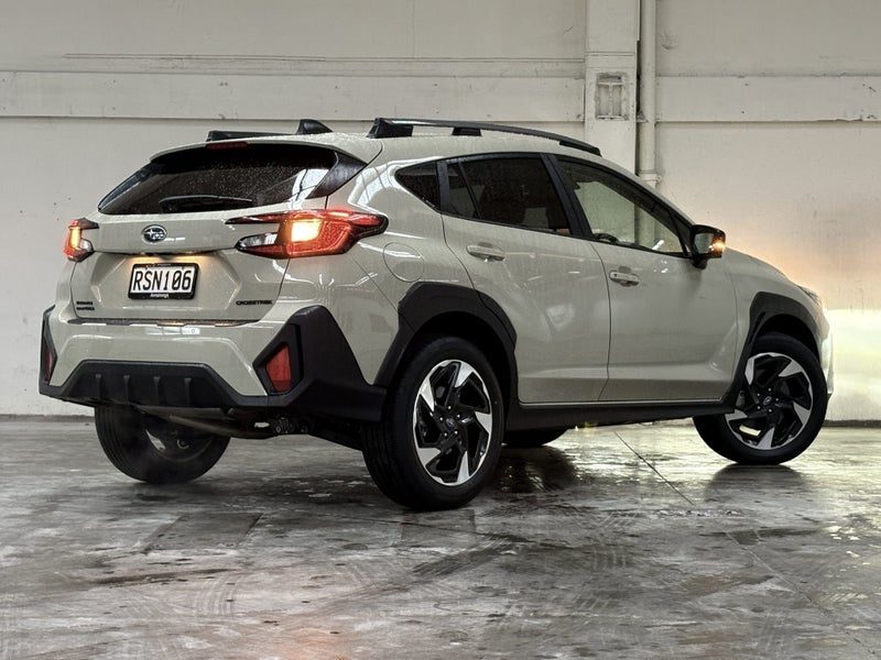 2026 Subaru Crosstrek Premium 2.0L AWD, photo 2