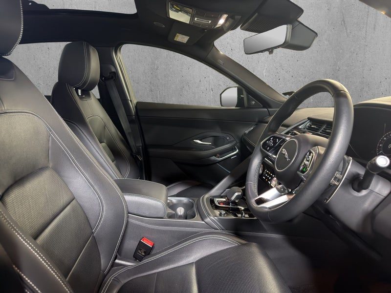 2023 Jaguar E-PACE P250 R-DYNAMIC SE, photo 2