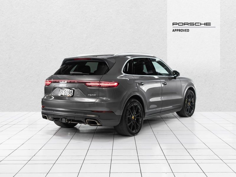 2019 Porsche Cayenne SUV E-Hybrid (E3), photo 3