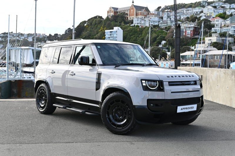 2026 Land Rover Defender 110 D350 X-Dynamic SE, main photo