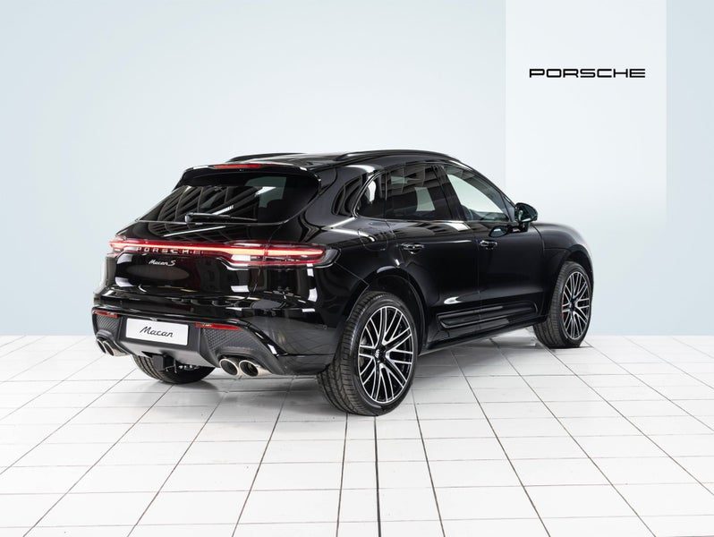 2026 Porsche Macan S (H1 III), photo 3