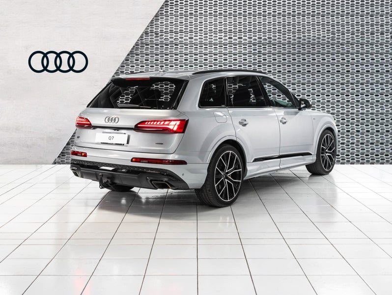 2025 Audi Q7 50 TDI S Line quattro, photo 3