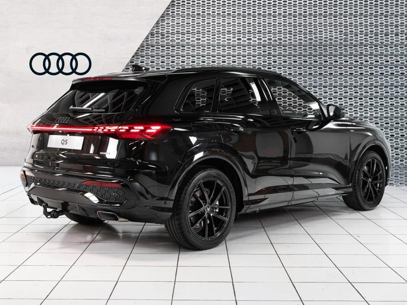 2026 Audi Q5 e-Hybrid quattro S Line, photo 3