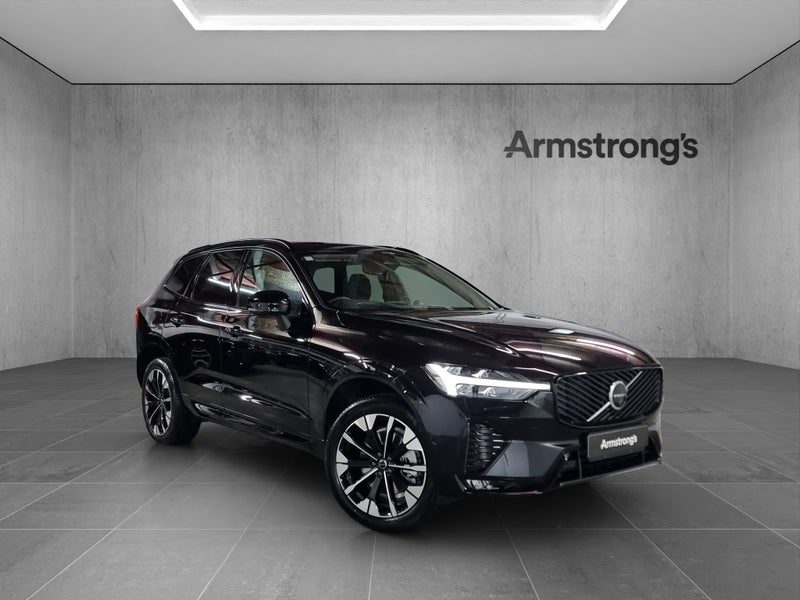 2026 Volvo XC60 B5 Ultra Dark