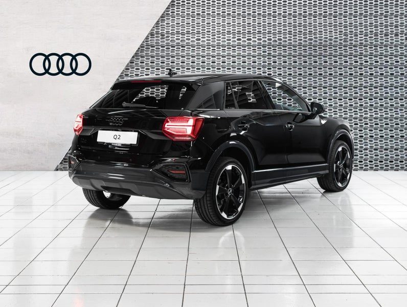 2025 Audi Q2 35 TFSI S Line, photo 3
