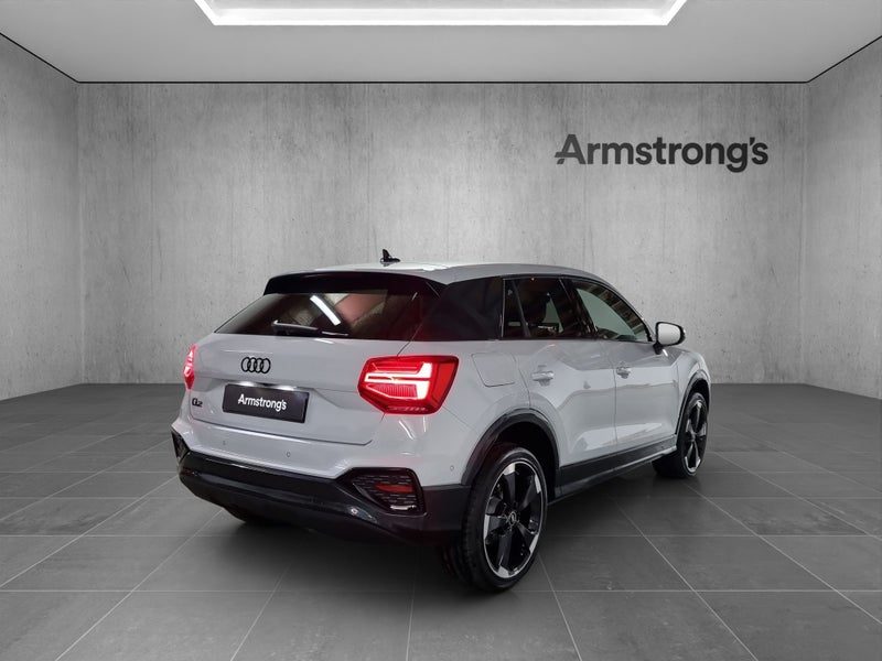 2025 Audi Q2 35 TFSI S Line, photo 3