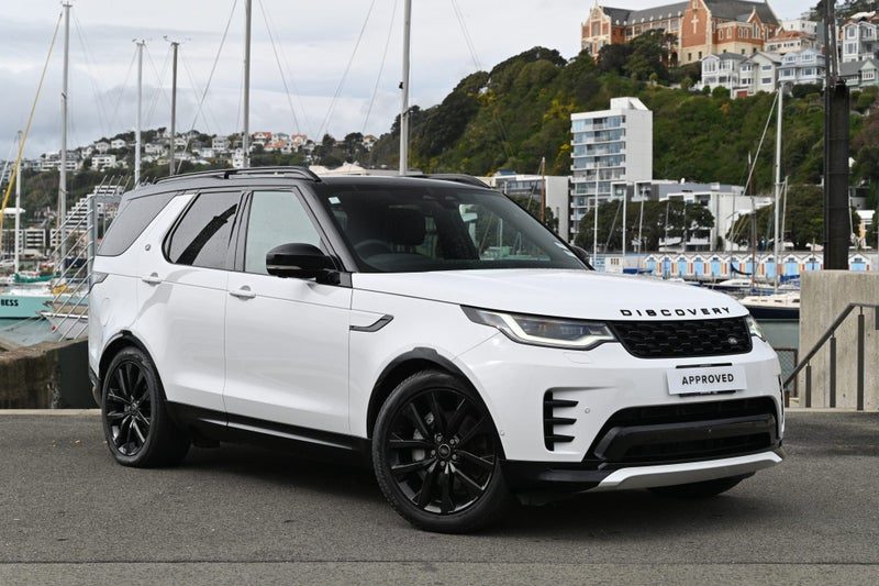 2025 Land Rover Discovery D250 Dynamic SE