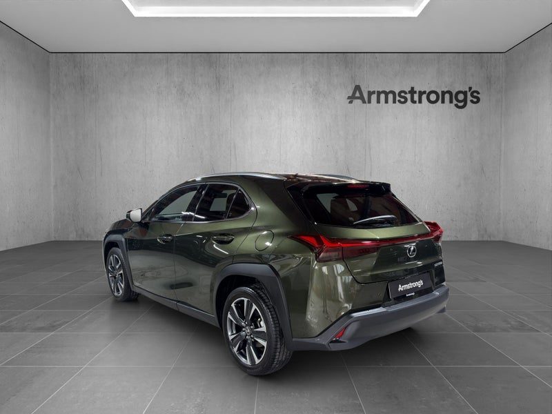 2026 Lexus UX 300h LIMITED 2.0PH, photo 3