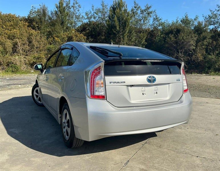 2015 Toyota Prius HYBRID, REVERSE CAMERA, photo 3