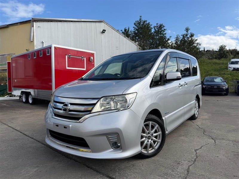 2012 Nissan Serena