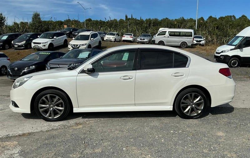 2013 Subaru Legacy B4, photo 2