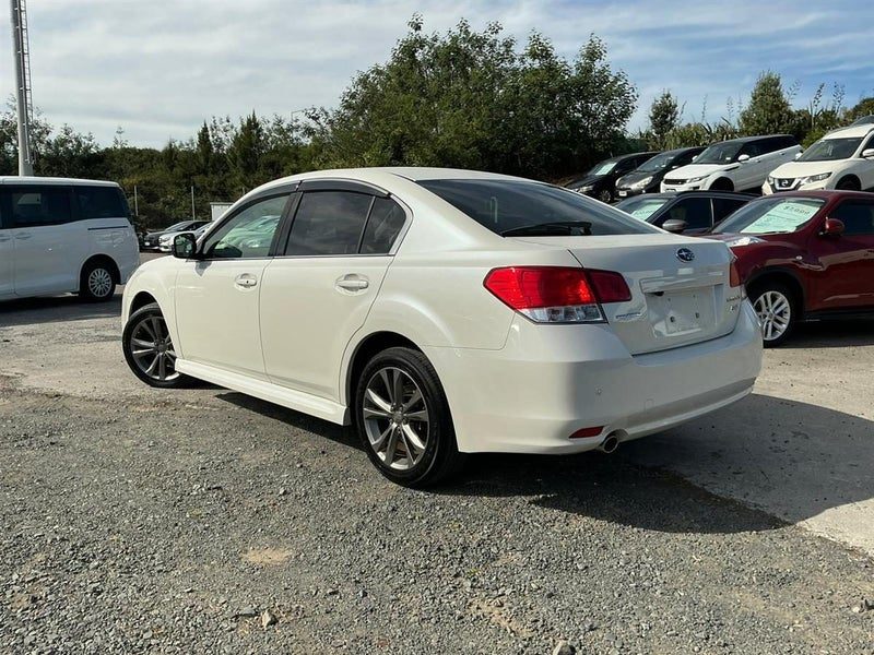 2013 Subaru Legacy B4, photo 3