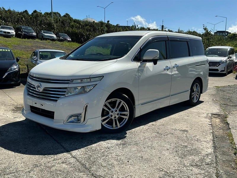 2013 Nissan Elgrand ELGRAND 250 Highway Star - 4WD