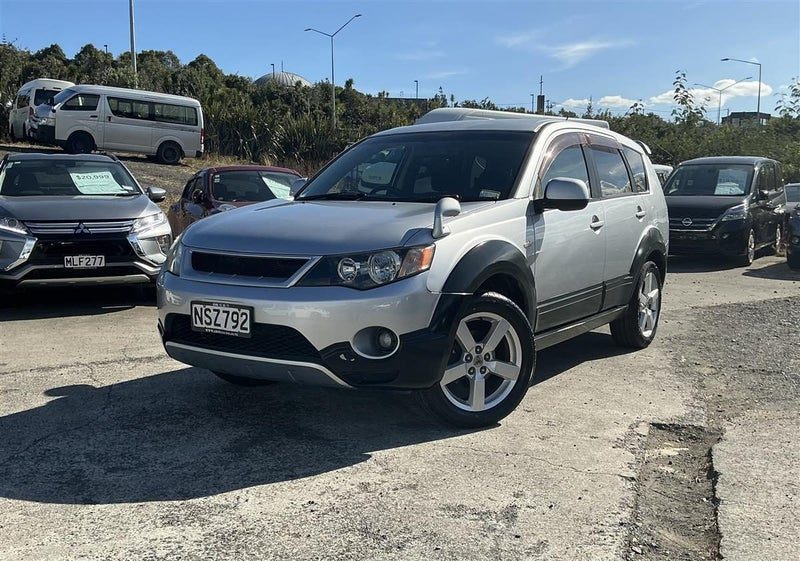 2005 Mitsubishi Outlander 7 Seater