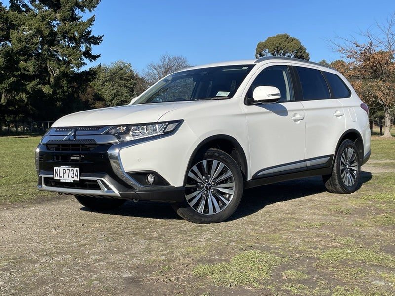 2021 Mitsubishi Outlander Xls 2.4P/4Wd/Cvt