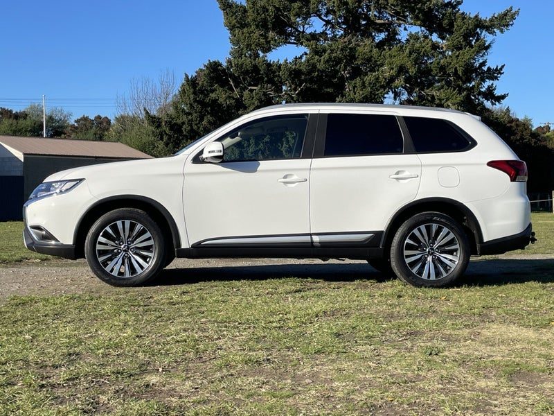 2021 Mitsubishi Outlander Xls 2.4P/4Wd/Cvt, photo 2