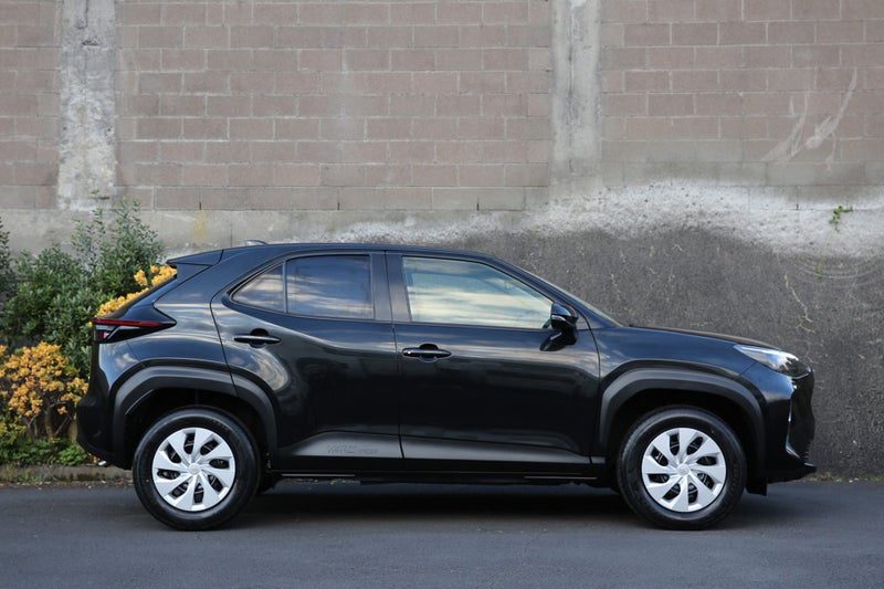 2023 Toyota Yaris Cross Hybrid, photo 2