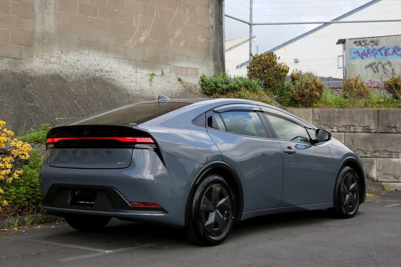 2023 Toyota Prius Hybrid 1.8U *Special Edition*, photo 3