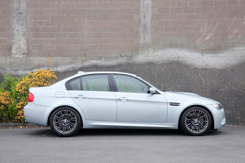 2011 BMW M3 E90 Sedan V8 4.0P, photo 2