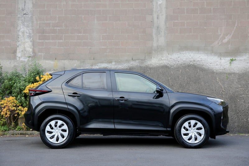 2023 Toyota Yaris Cross Hybrid, photo 2