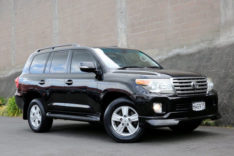 2013 Toyota Land Cruiser VX Limited
