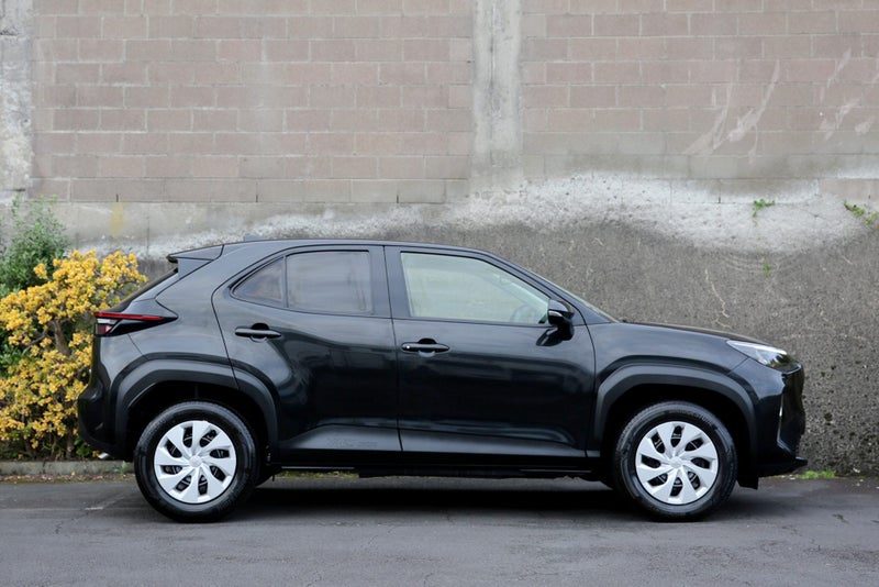 2023 Toyota Yaris Cross Hybrid, photo 2