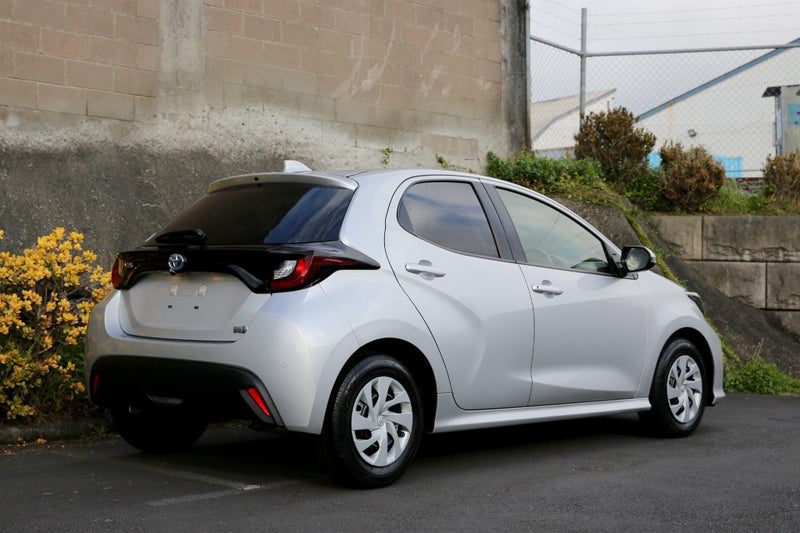 2021 Toyota Yaris Hybrid 1.5X *Smart Key Edition*, photo 3